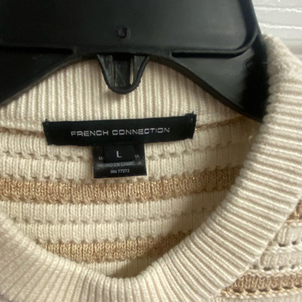 *SOLD* NWOT French Connection Striped Sweater Vest W/ Metallic Shimmer Size L - Picture 2 of 4